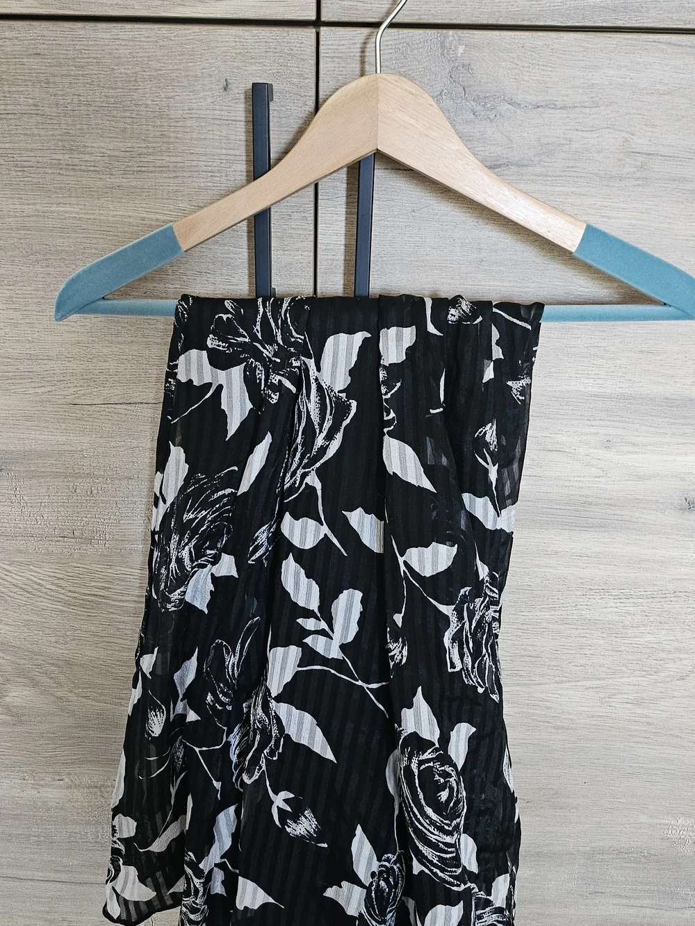 N/A elegant floral